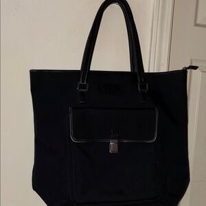 Elegant Black Gucci Tote